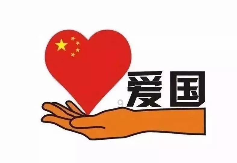 父母爱情拍摄时，导演嫌张延太胖不想让她演安欣，“你回去减掉20斤再来！”